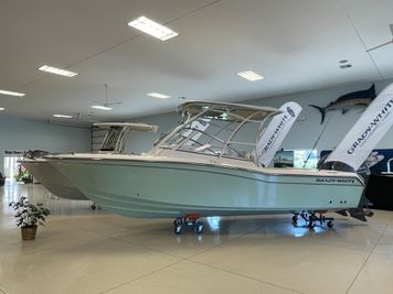 Grady-White Freedom 255