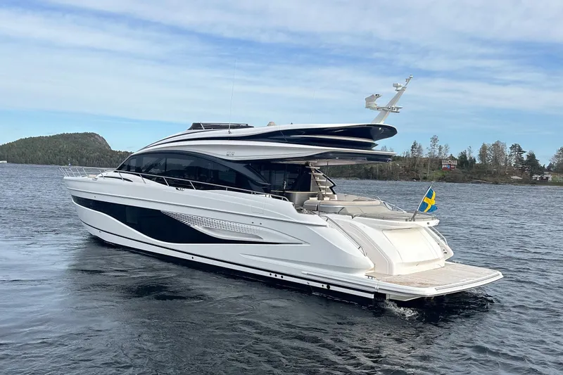 S72515 Yacht Photos Pics 
