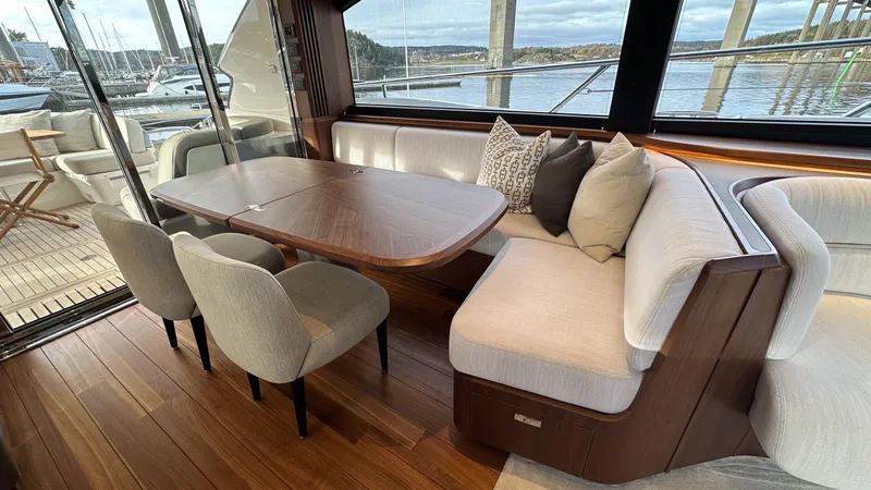 S72515 Yacht Photos Pics 