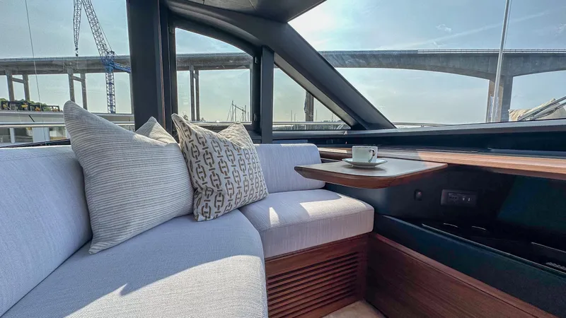 S72515 Yacht Photos Pics 