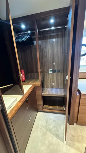 S72515 Yacht Photos Pics 