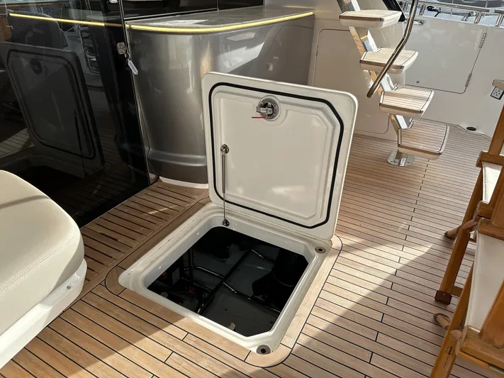 S72515 Yacht Photos Pics 