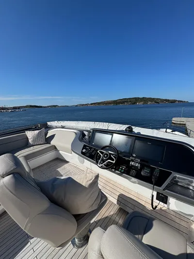 S72515 Yacht Photos Pics 