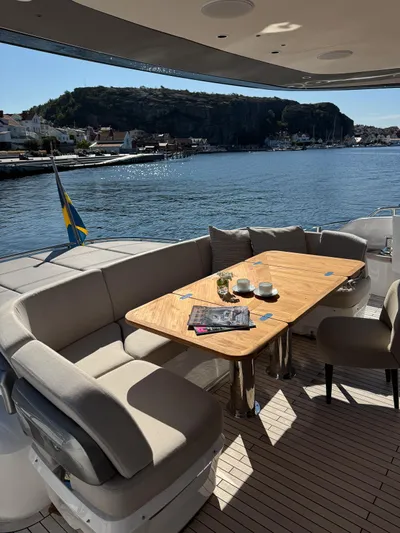 S72515 Yacht Photos Pics 