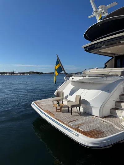 S72515 Yacht Photos Pics 