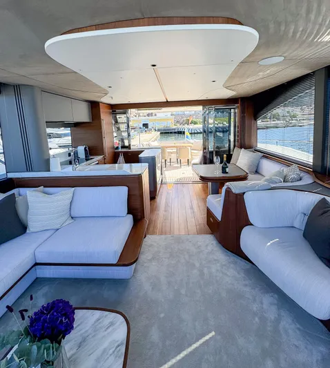 S72515 Yacht Photos Pics 