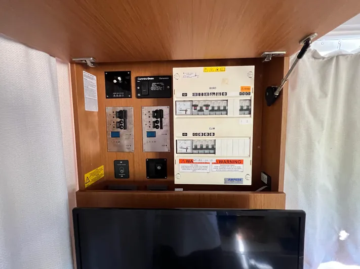 Murfey's Law Yacht Photos Pics 