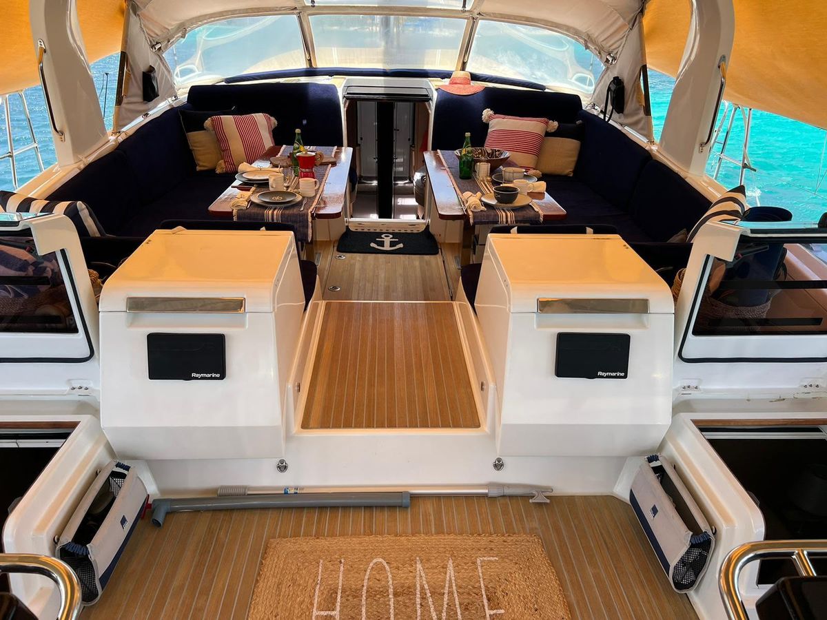 2016 Jeanneau 64 
