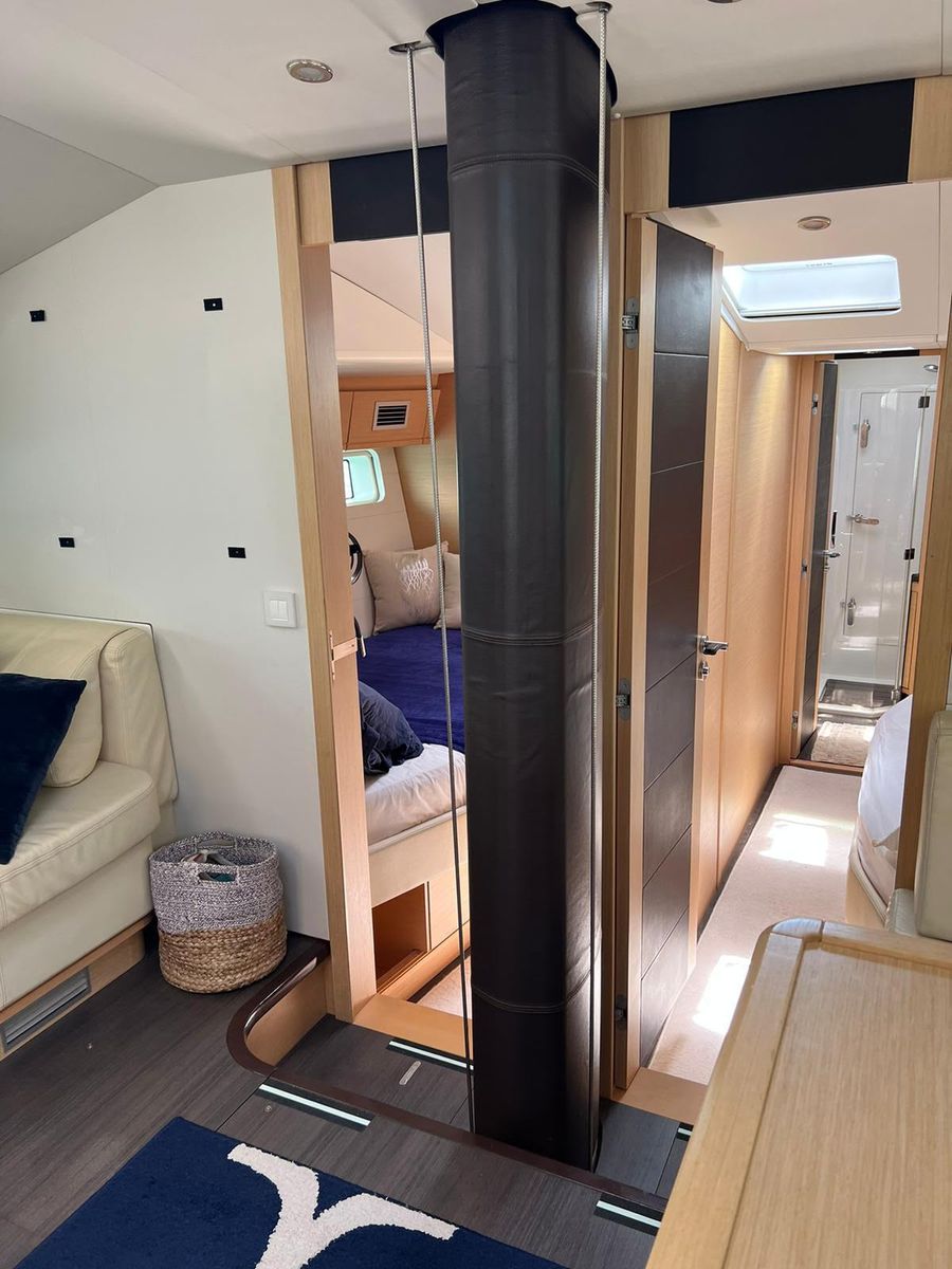 2016 Jeanneau 64 