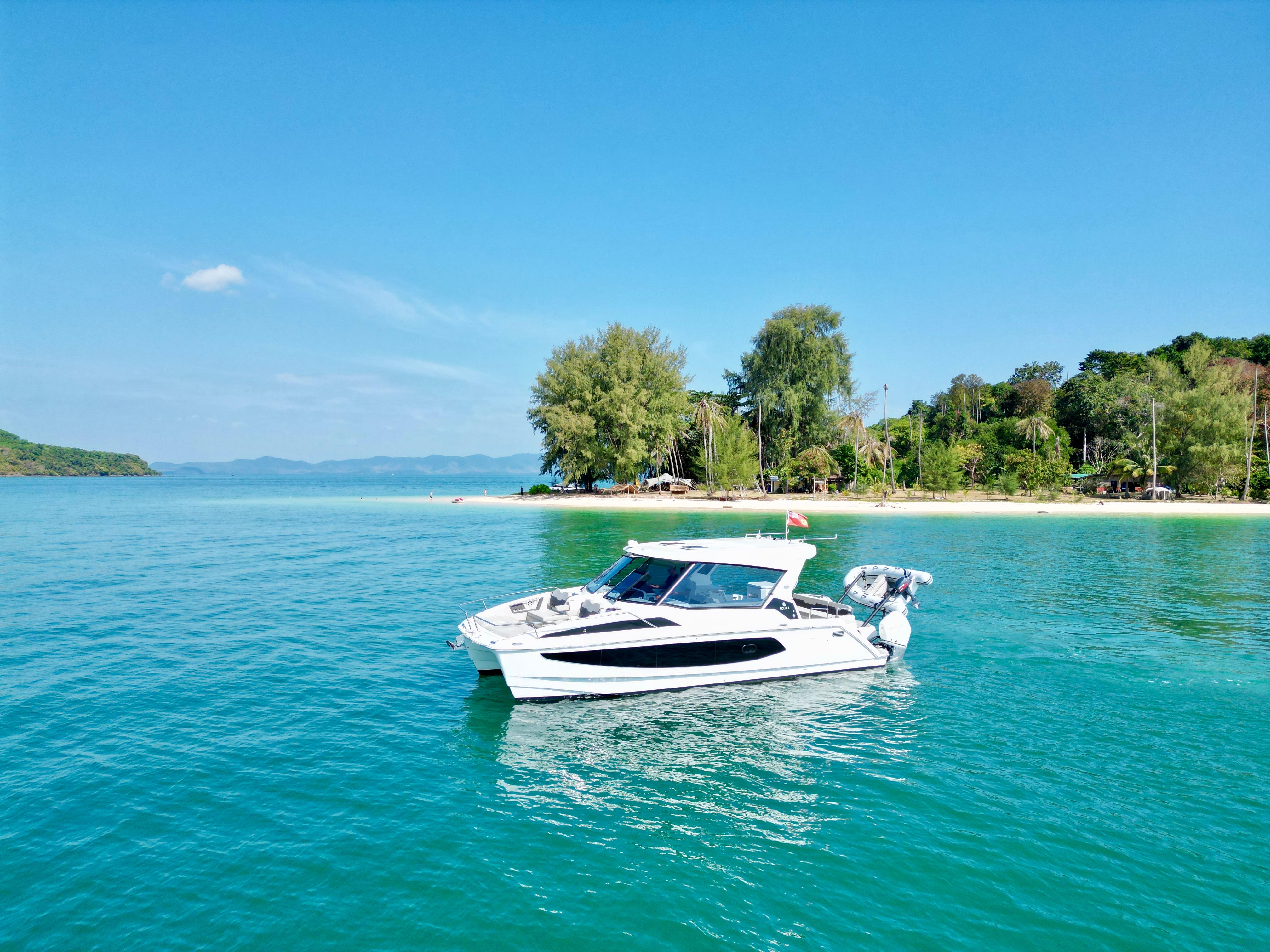 Aquila boats for sale in Asia | YachtWorld