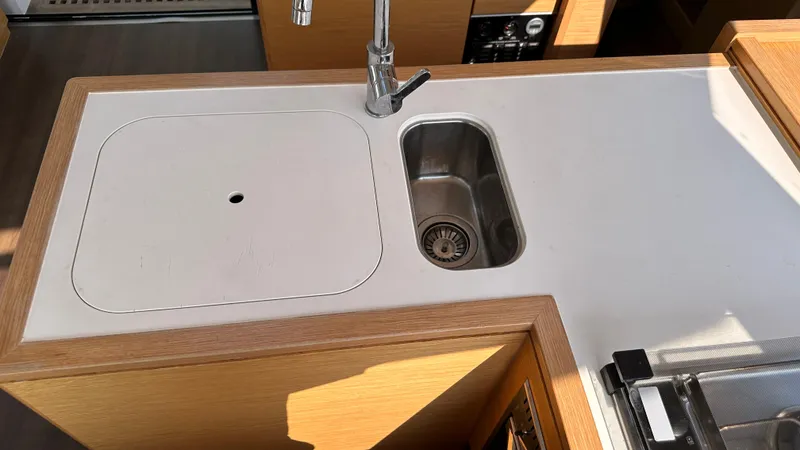 Fortitude Yacht Photos Pics 