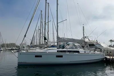 2022 Beneteau Oceanis 38.1