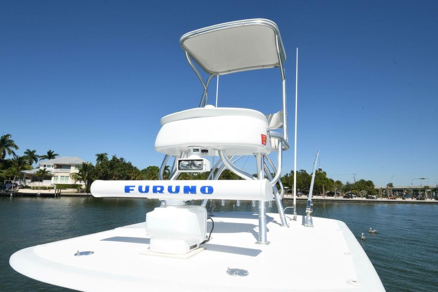 2014 Jupiter 38 Center Console