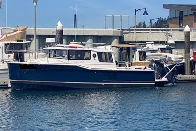 Ranger Tugs R-27