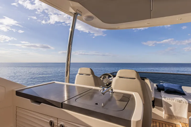  Yacht Photos Pics Luxury Absolute 60 Fly yacht deck with ocean view, 2026 model.