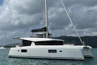 Lagoon 42