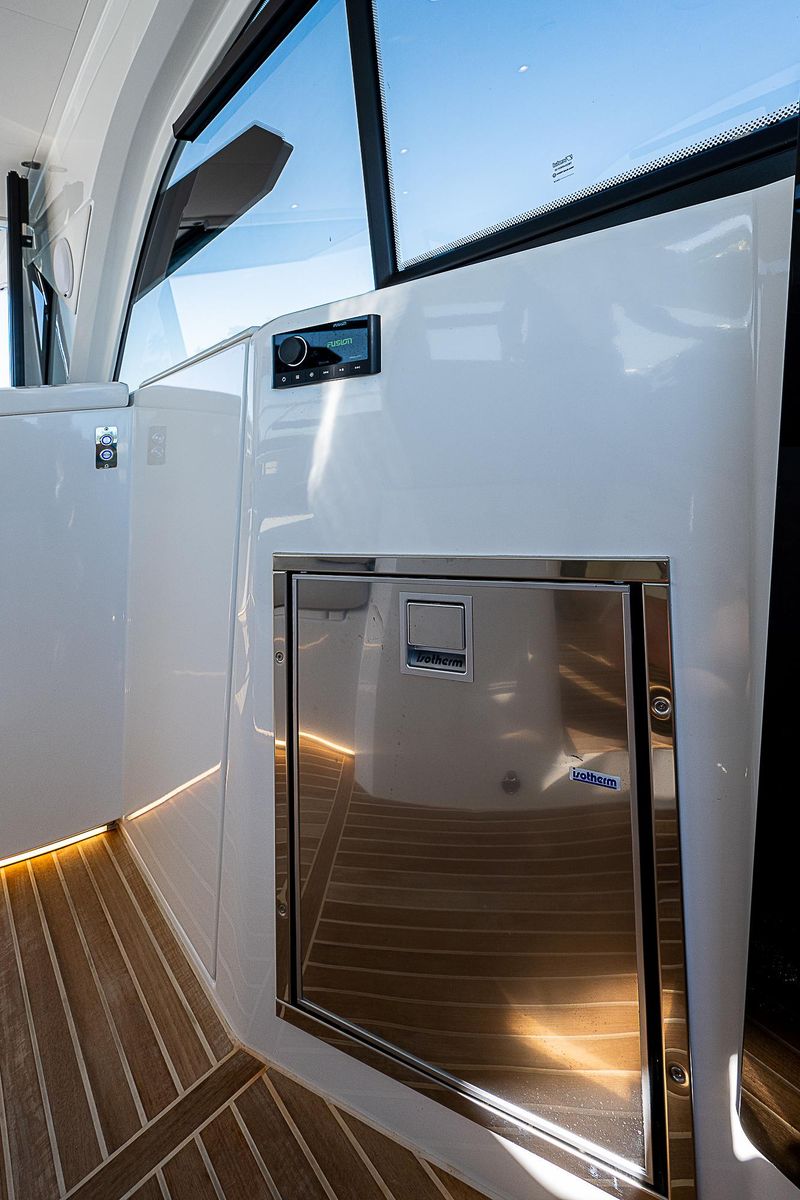 2022 Beneteau 45 