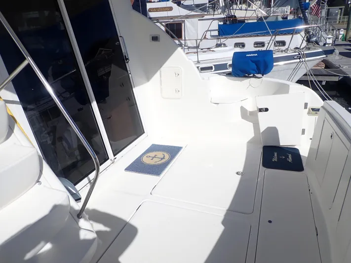 Why Knot Yacht Photos Pics 