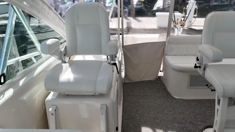 Siboney Yacht Photos Pics Interior of 2004 Cabo 40 Express yacht.