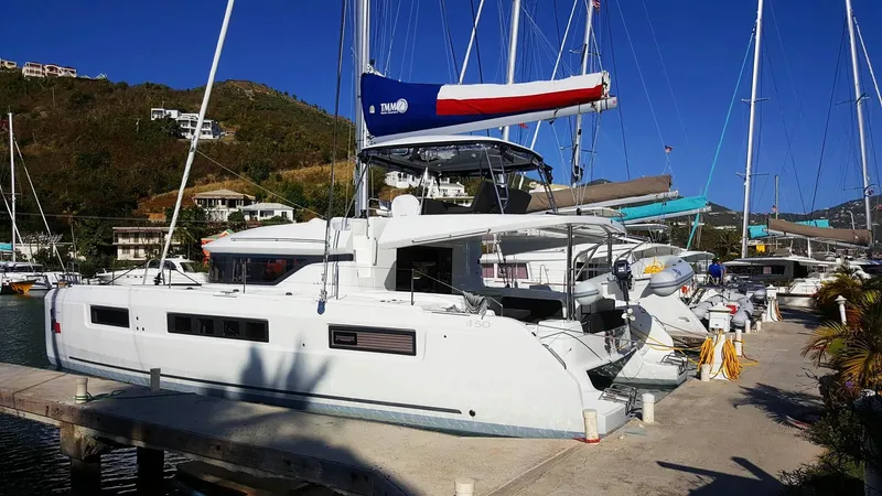 Lone Star Lagoon Yacht Photos Pics 2019 Lagoon 50