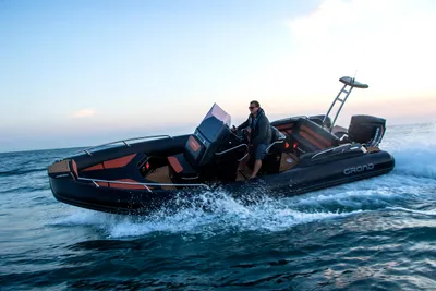 2025 Grand GL750 Golden Line