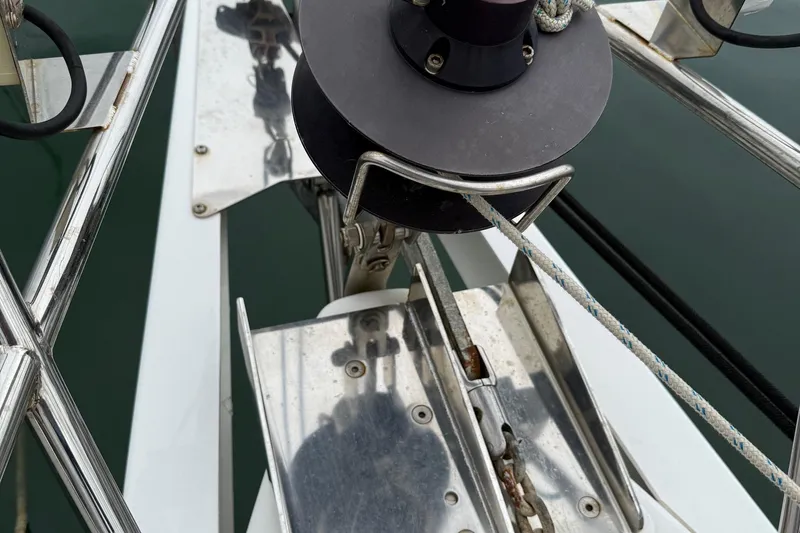 Spark Yacht Photos Pics 