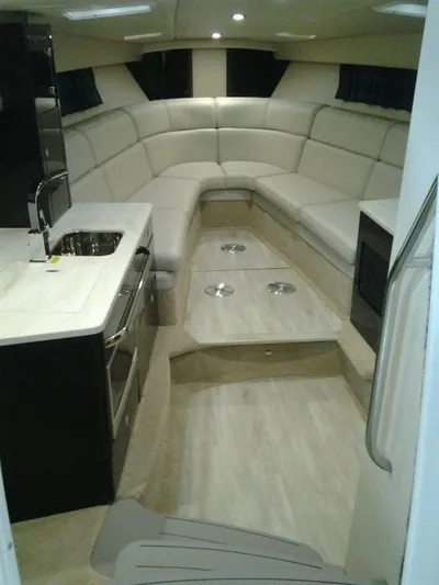 Lucky Yacht Photos Pics Interior of 2018 Formula 370 Super Sport with elegant seating area.