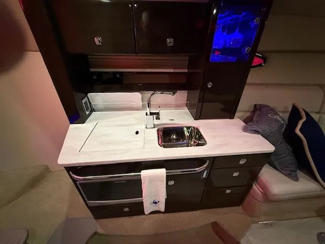 Lucky Yacht Photos Pics Interior of 2018 Formula 370 Super Sport yacht kitchen.