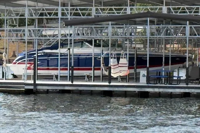 Lucky Yacht Photos Pics 