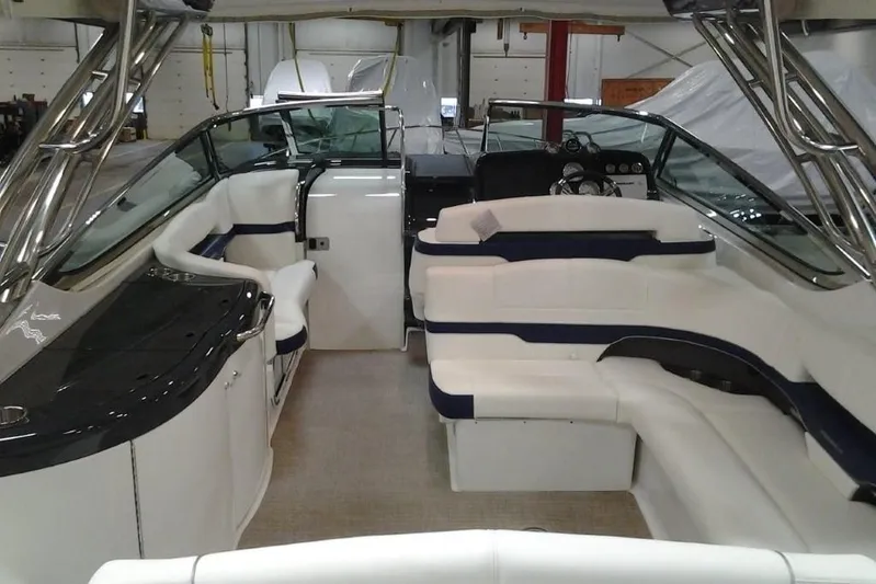 Lucky Yacht Photos Pics 