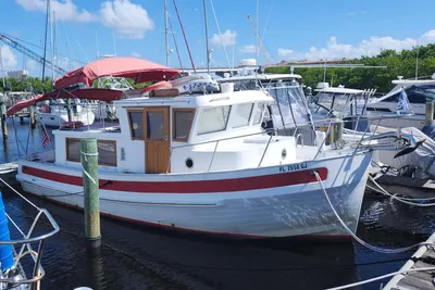 Sundowner Tug 30