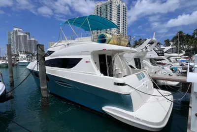 Silverton 43 Sport Bridge