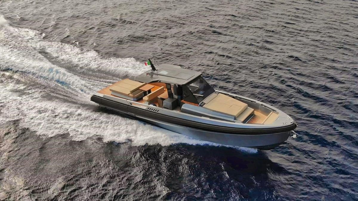 2024 Custom 47 
