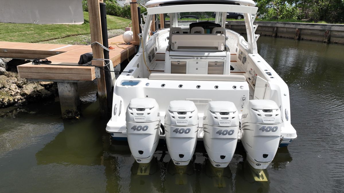 2020 Boston Whaler 42 