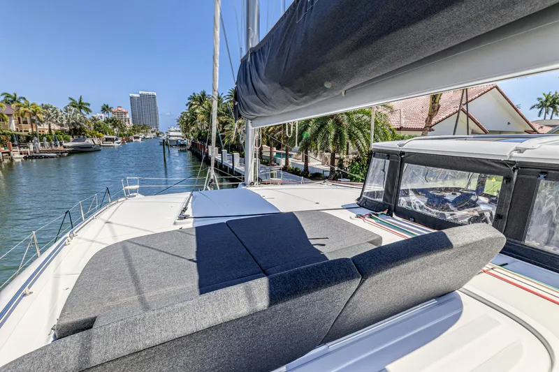 Kiri Maia Yacht Photos Pics 