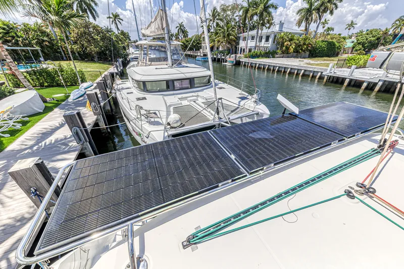 Kiri Maia Yacht Photos Pics 