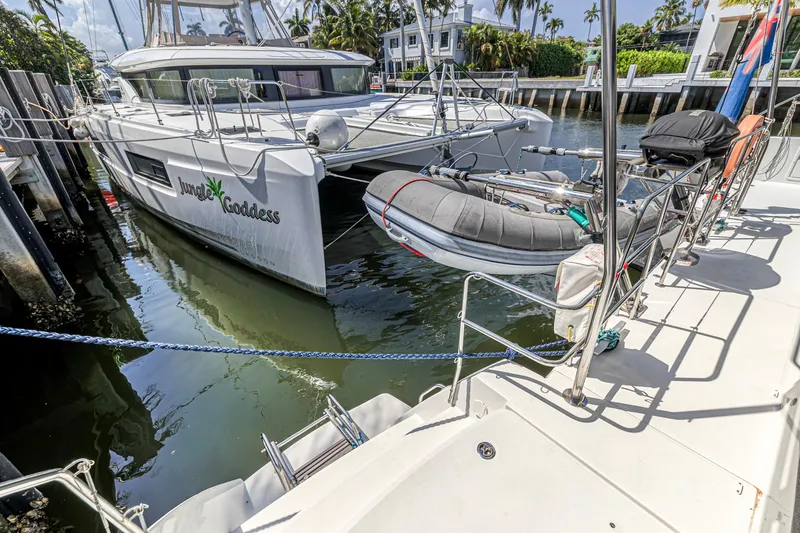 Kiri Maia Yacht Photos Pics 