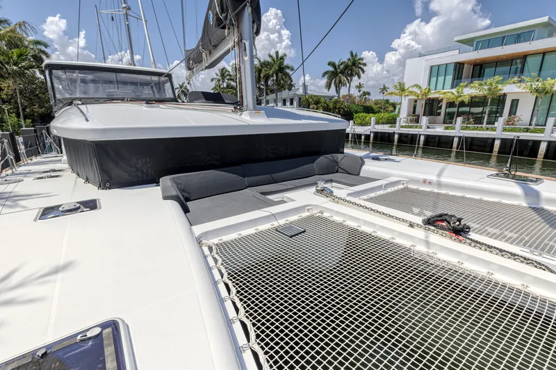 Kiri Maia Yacht Photos Pics 