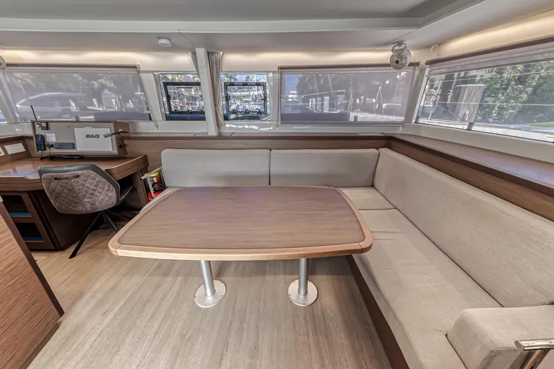 Kiri Maia Yacht Photos Pics 