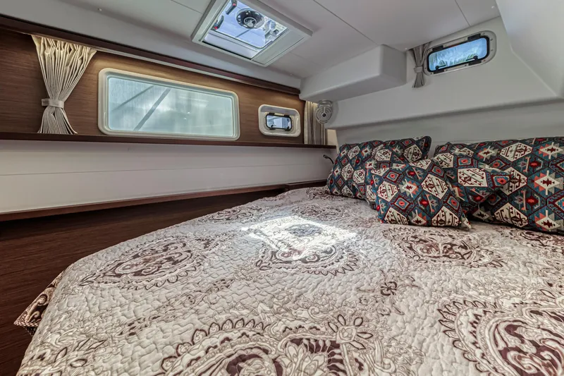 Kiri Maia Yacht Photos Pics 