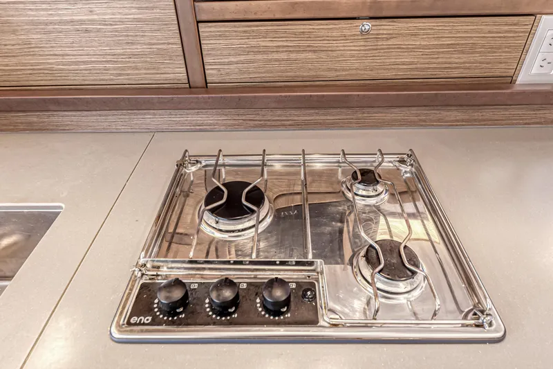 Kiri Maia Yacht Photos Pics 