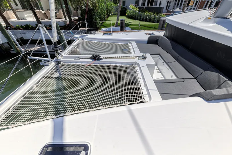 Kiri Maia Yacht Photos Pics 