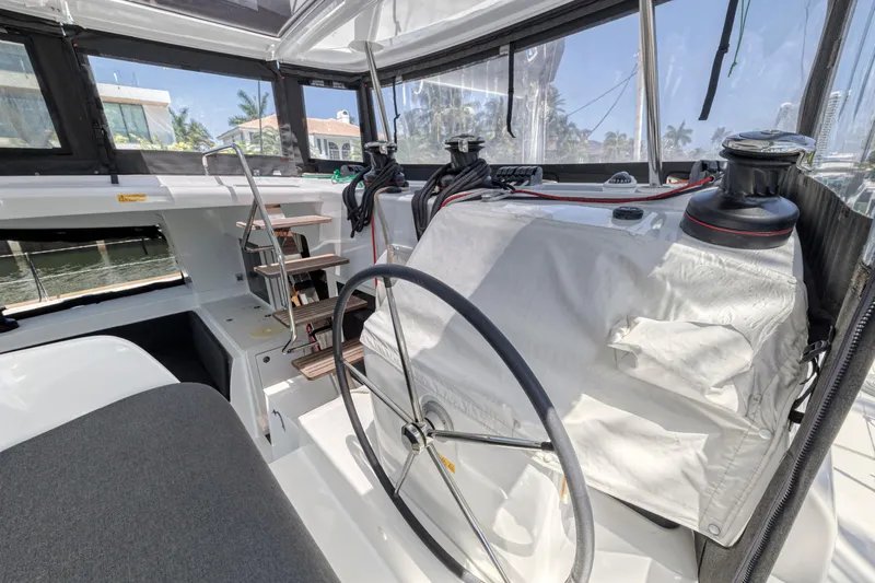 Kiri Maia Yacht Photos Pics 