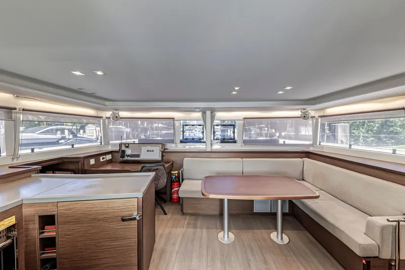 Kiri Maia Yacht Photos Pics 