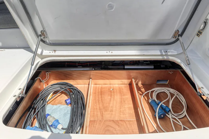 Kiri Maia Yacht Photos Pics 