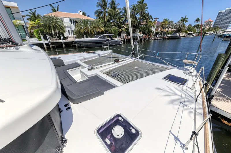 Kiri Maia Yacht Photos Pics 