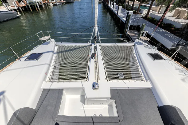 Kiri Maia Yacht Photos Pics 