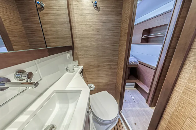 Kiri Maia Yacht Photos Pics 