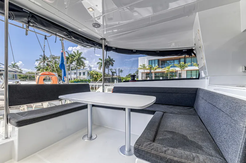 Kiri Maia Yacht Photos Pics 