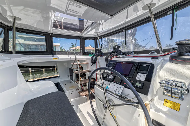 Kiri Maia Yacht Photos Pics 